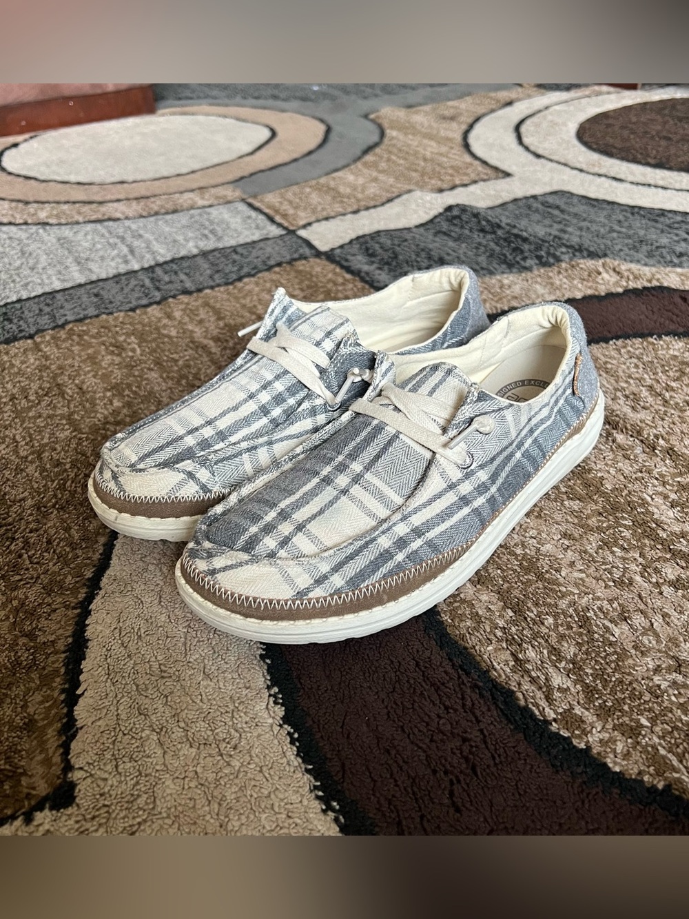 Hey Dude Women's Wendy Slip-On Loafers Size 7